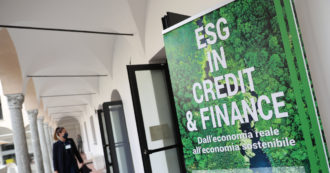 La guerra colpisce anche la bolla Esg. “Perché ci vendete prodotti sostenibili se l’industria delle armi rende di più?” chiedono i clienti